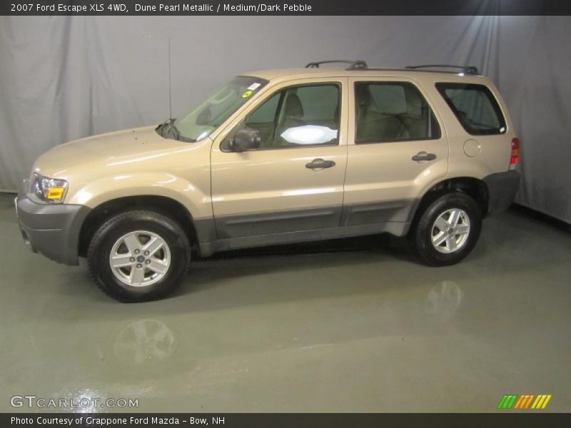 Dune Pearl Metallic / Medium/Dark Pebble 2007 Ford Escape XLS 4WD