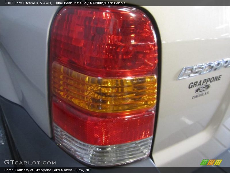Dune Pearl Metallic / Medium/Dark Pebble 2007 Ford Escape XLS 4WD