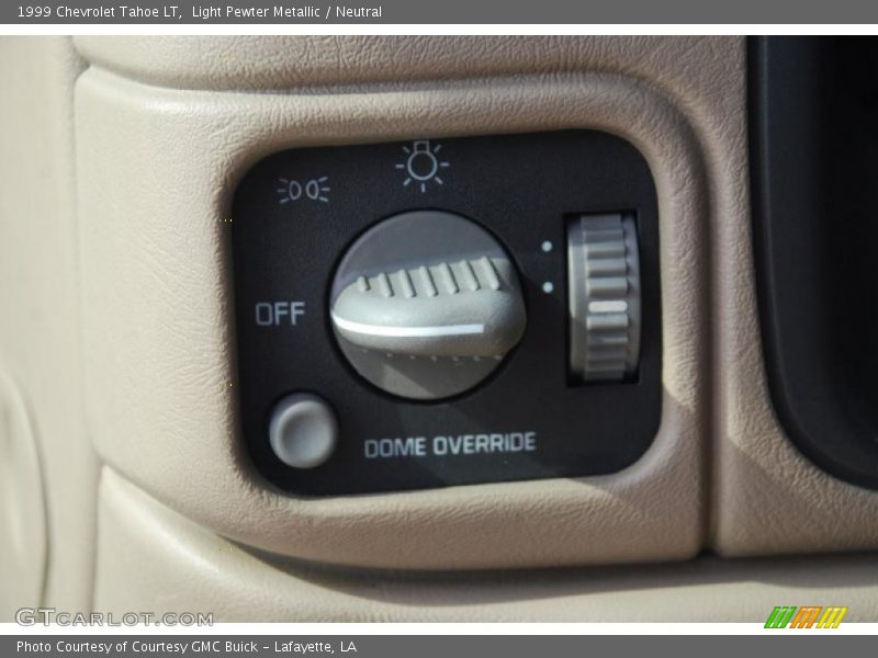 Light Pewter Metallic / Neutral 1999 Chevrolet Tahoe LT