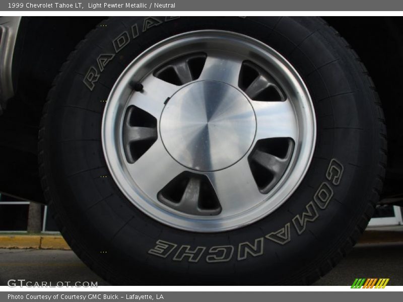Light Pewter Metallic / Neutral 1999 Chevrolet Tahoe LT