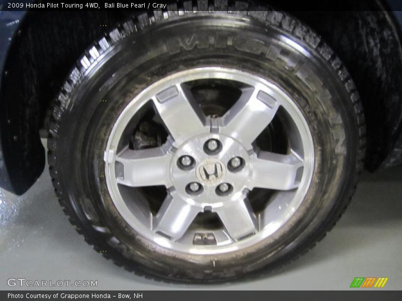 2009 Pilot Touring 4WD Wheel