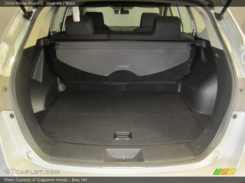Silver Ice / Black 2009 Nissan Rogue S