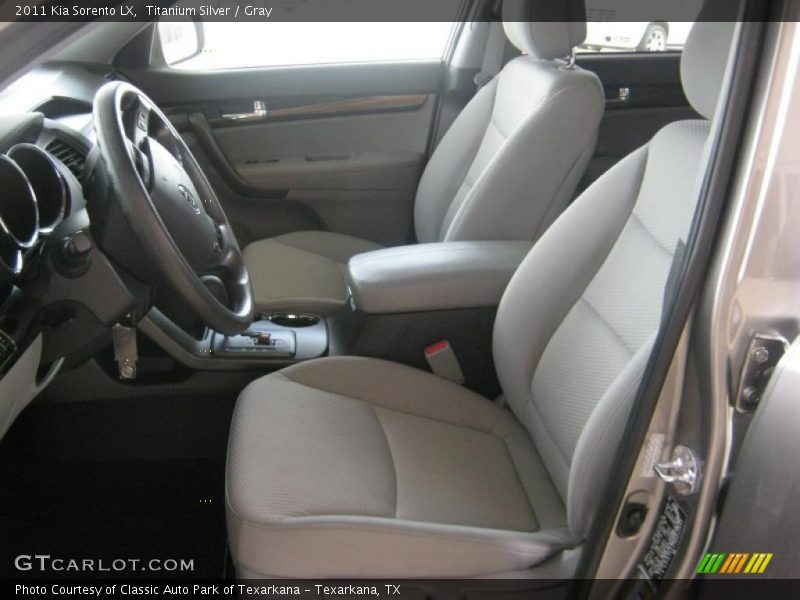 Titanium Silver / Gray 2011 Kia Sorento LX