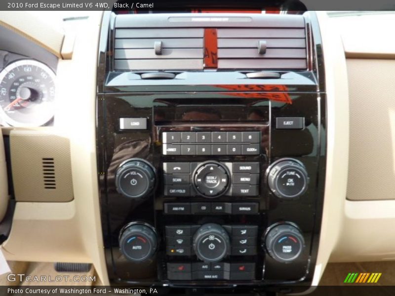 Black / Camel 2010 Ford Escape Limited V6 4WD