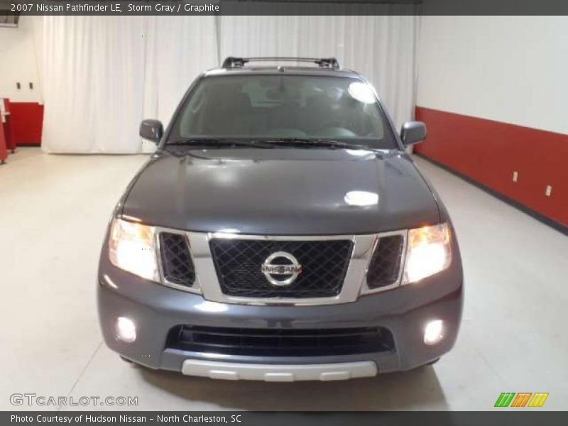 Storm Gray / Graphite 2007 Nissan Pathfinder LE