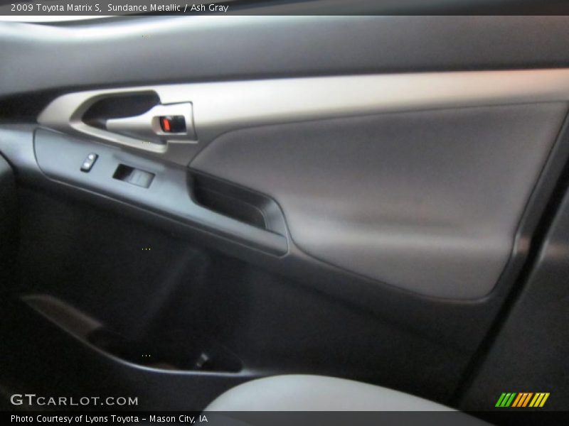 Sundance Metallic / Ash Gray 2009 Toyota Matrix S
