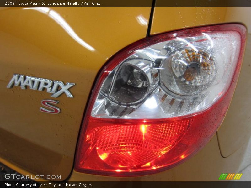 Sundance Metallic / Ash Gray 2009 Toyota Matrix S