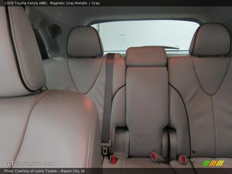 Magnetic Gray Metallic / Gray 2009 Toyota Venza AWD
