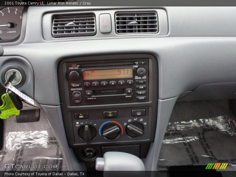 Lunar Mist Metallic / Gray 2001 Toyota Camry LE