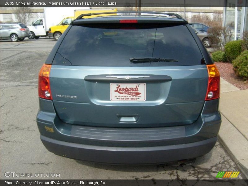 Magnesium Green Pearl / Light Taupe 2005 Chrysler Pacifica