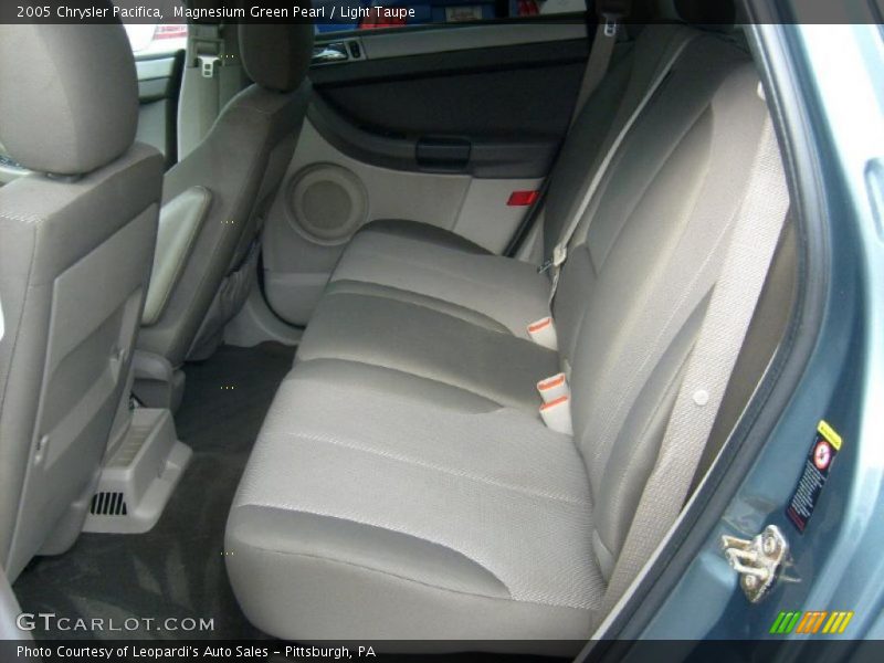  2005 Pacifica  Light Taupe Interior