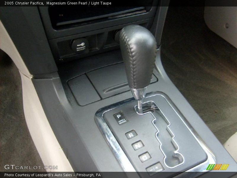  2005 Pacifica  4 Speed AutoStick Automatic Shifter