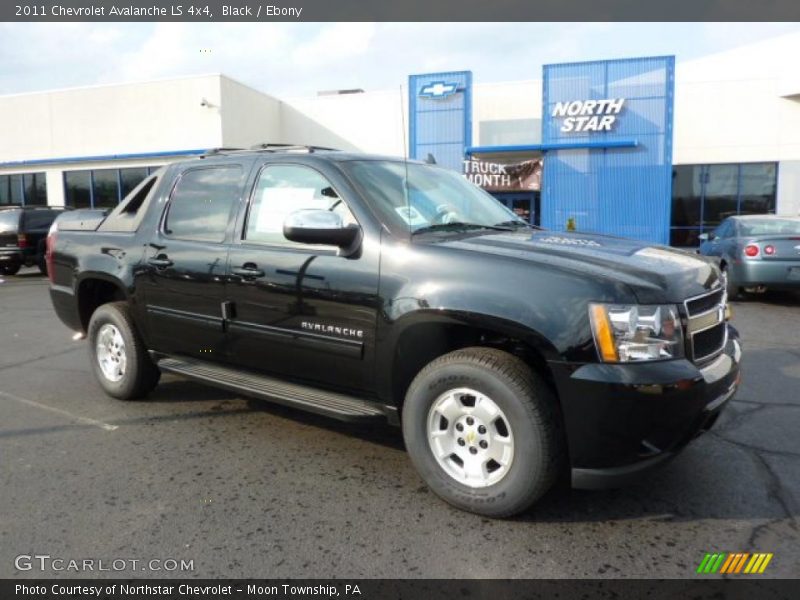Black / Ebony 2011 Chevrolet Avalanche LS 4x4