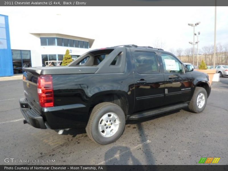 Black / Ebony 2011 Chevrolet Avalanche LS 4x4