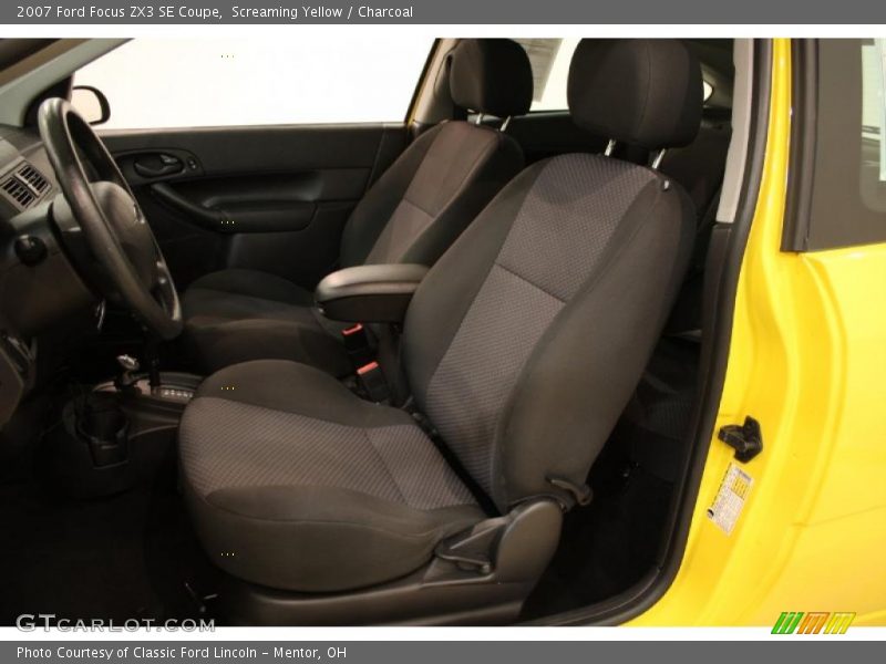  2007 Focus ZX3 SE Coupe Charcoal Interior