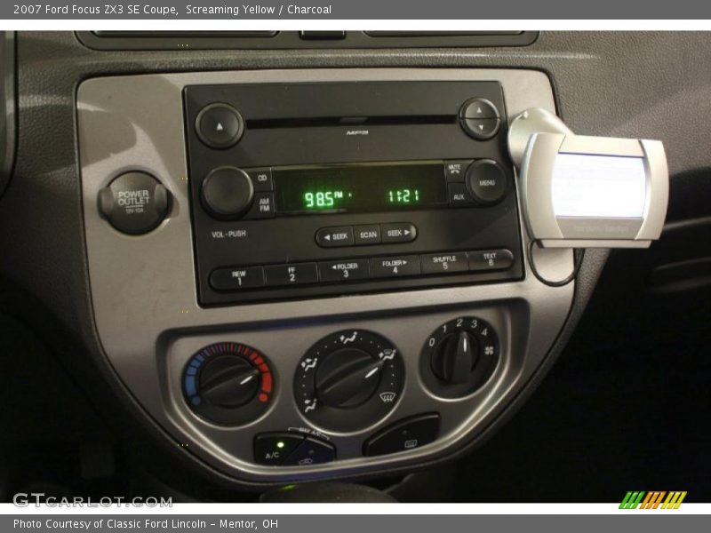 Controls of 2007 Focus ZX3 SE Coupe
