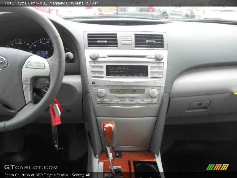 Magnetic Gray Metallic / Ash 2011 Toyota Camry XLE