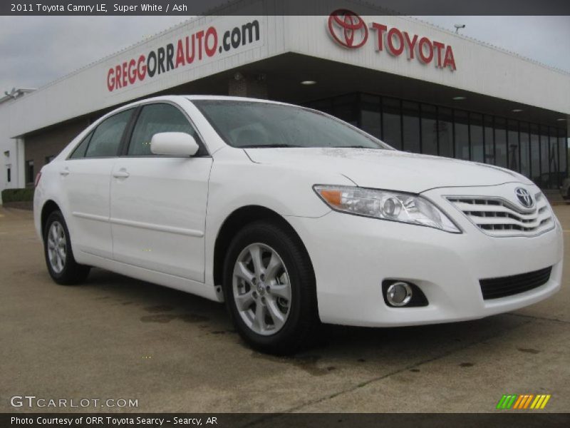 Super White / Ash 2011 Toyota Camry LE