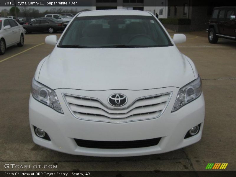 Super White / Ash 2011 Toyota Camry LE