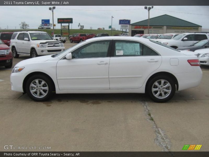 Super White / Ash 2011 Toyota Camry LE