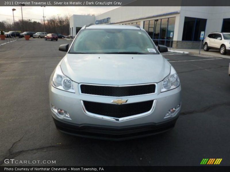 Silver Ice Metallic / Dark Gray/Light Gray 2011 Chevrolet Traverse LS