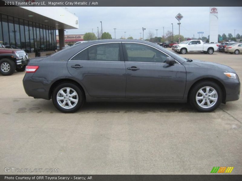 Magnetic Gray Metallic / Ash 2011 Toyota Camry LE