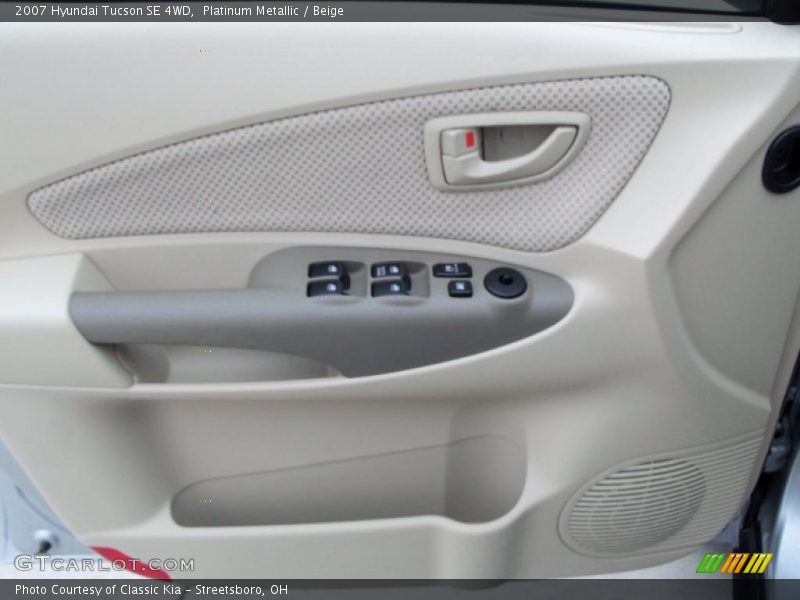 Platinum Metallic / Beige 2007 Hyundai Tucson SE 4WD