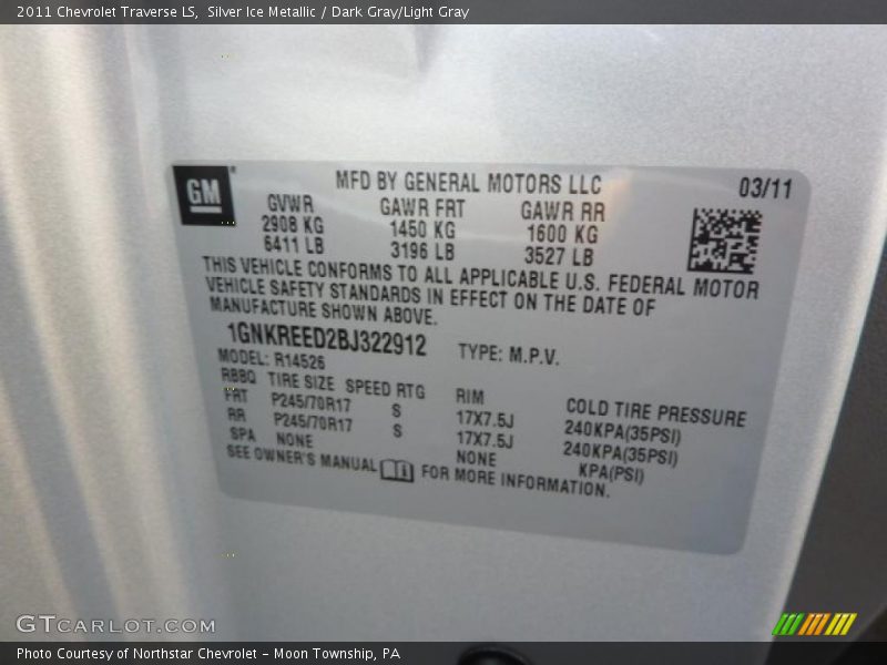 Silver Ice Metallic / Dark Gray/Light Gray 2011 Chevrolet Traverse LS