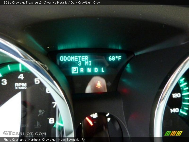 Silver Ice Metallic / Dark Gray/Light Gray 2011 Chevrolet Traverse LS