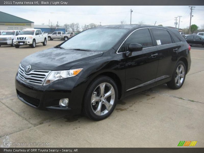 Black / Light Gray 2011 Toyota Venza V6