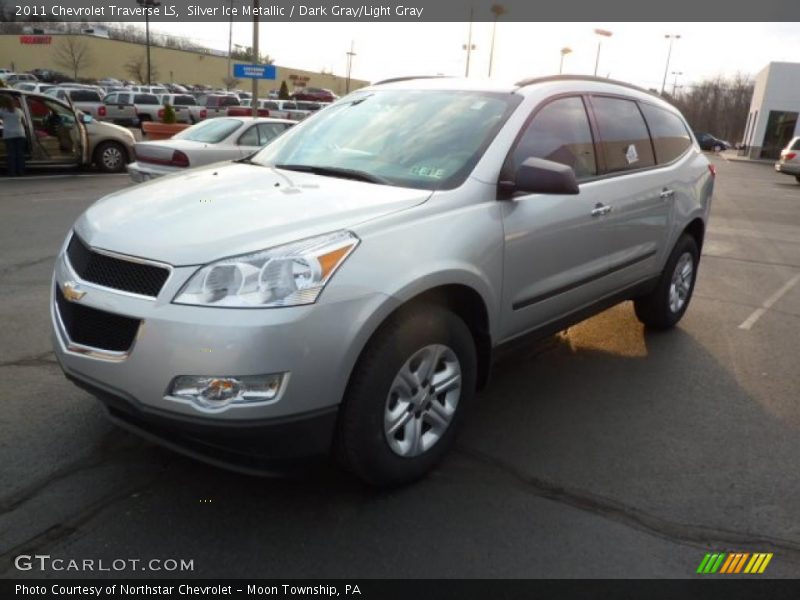 Silver Ice Metallic / Dark Gray/Light Gray 2011 Chevrolet Traverse LS