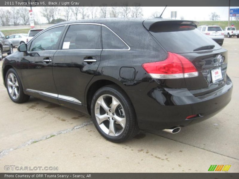 Black / Light Gray 2011 Toyota Venza V6