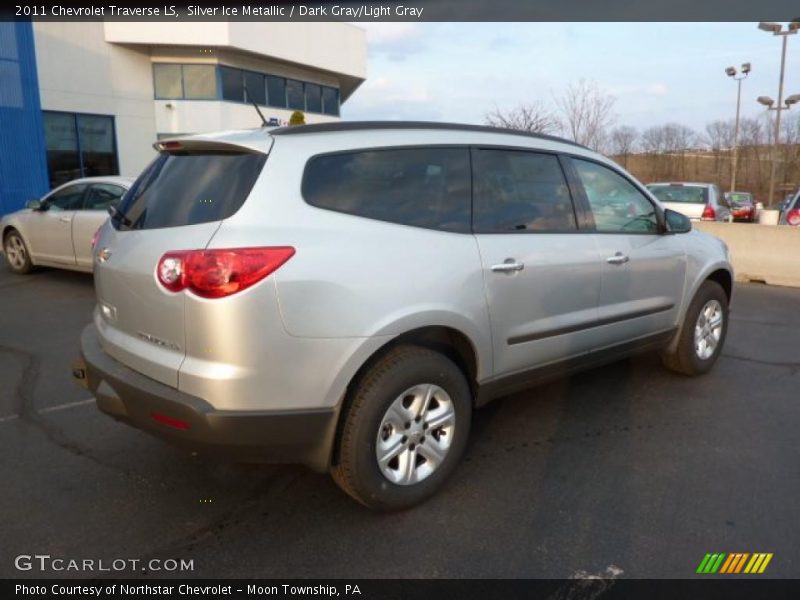 Silver Ice Metallic / Dark Gray/Light Gray 2011 Chevrolet Traverse LS