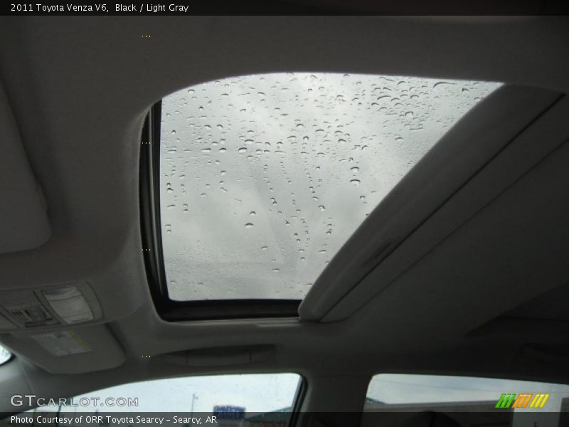Black / Light Gray 2011 Toyota Venza V6