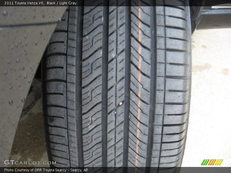 Black / Light Gray 2011 Toyota Venza V6