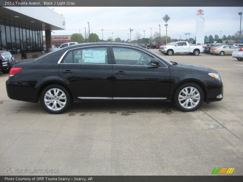 Black / Light Gray 2011 Toyota Avalon