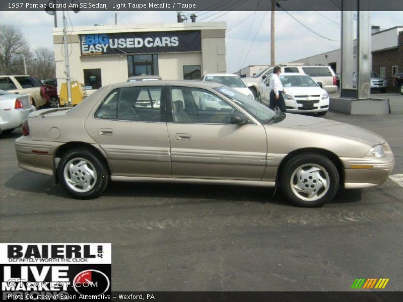 Light Taupe Metallic / Taupe 1997 Pontiac Grand Am SE Sedan