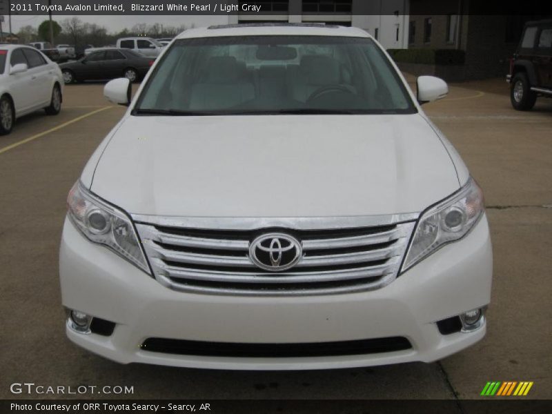Blizzard White Pearl / Light Gray 2011 Toyota Avalon Limited