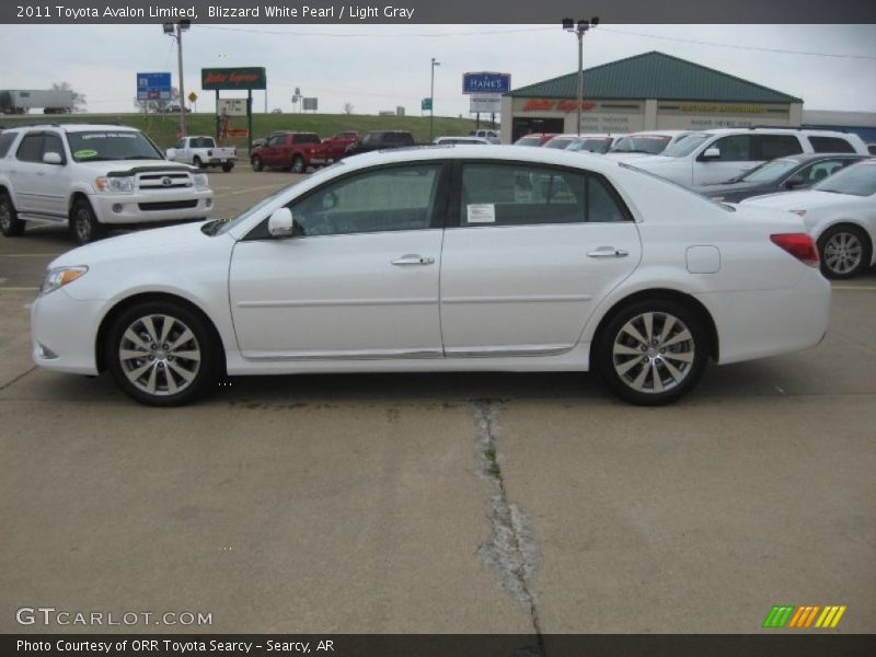 Blizzard White Pearl / Light Gray 2011 Toyota Avalon Limited
