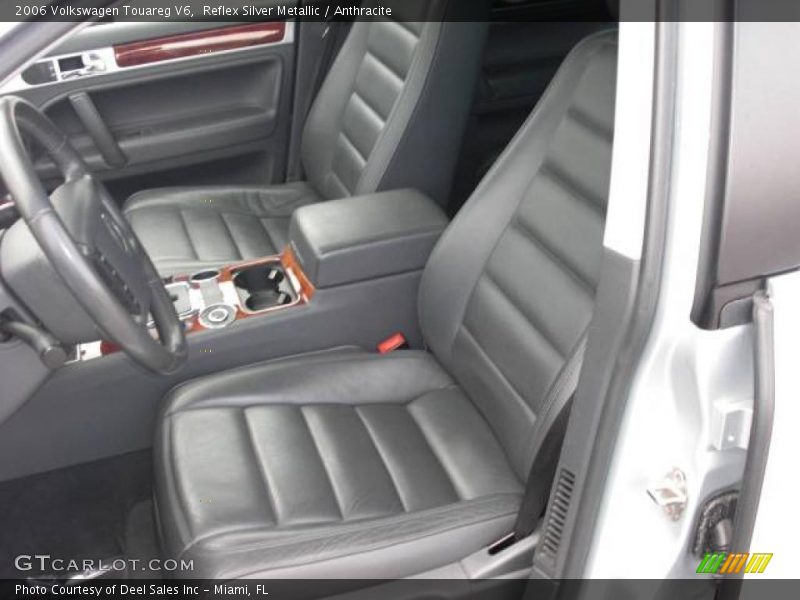 Reflex Silver Metallic / Anthracite 2006 Volkswagen Touareg V6