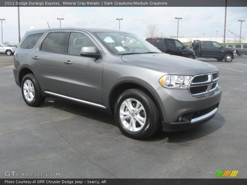 Front 3/4 View of 2011 Durango Express