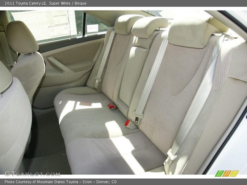 Super White / Bisque 2011 Toyota Camry LE