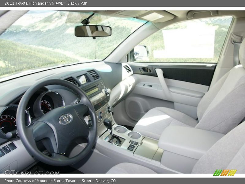 Black / Ash 2011 Toyota Highlander V6 4WD