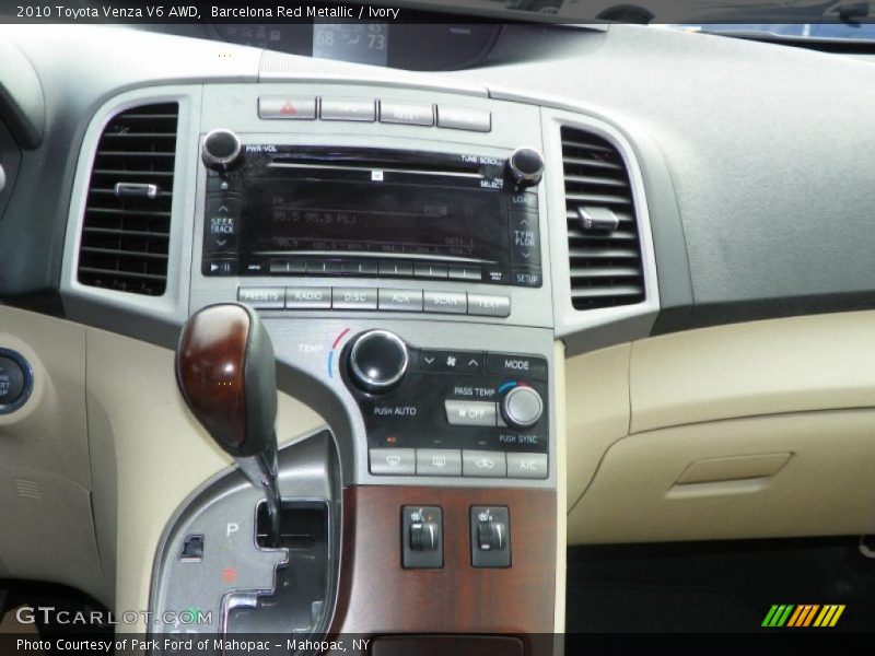 Barcelona Red Metallic / Ivory 2010 Toyota Venza V6 AWD