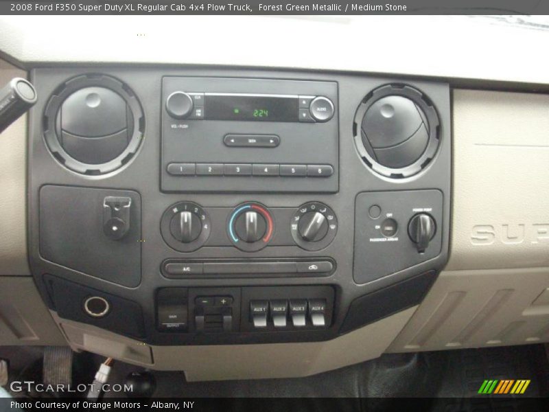 Controls of 2008 F350 Super Duty XL Regular Cab 4x4 Plow Truck