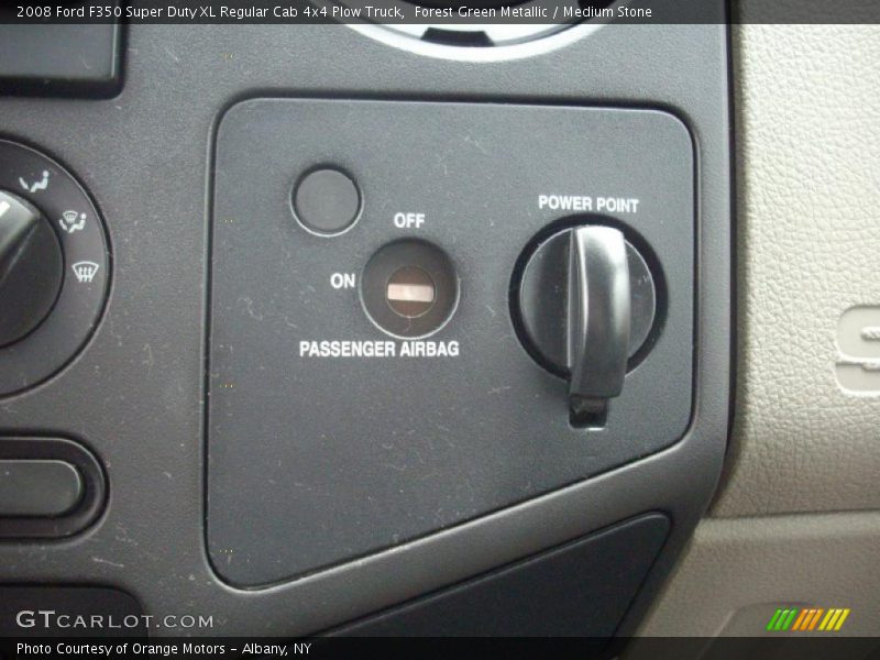 Controls of 2008 F350 Super Duty XL Regular Cab 4x4 Plow Truck