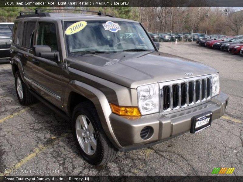 Light Khaki Metallic / Medium Slate Gray 2006 Jeep Commander 4x4
