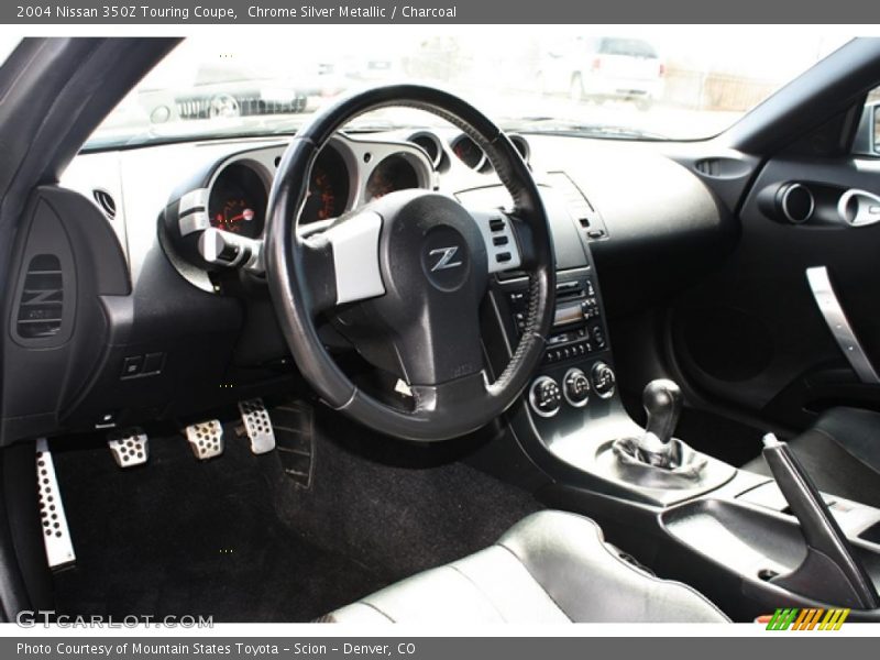 Dashboard of 2004 350Z Touring Coupe