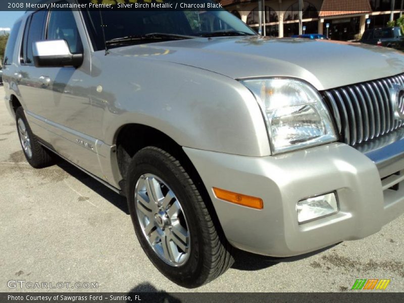 Silver Birch Metallic / Charcoal Black 2008 Mercury Mountaineer Premier