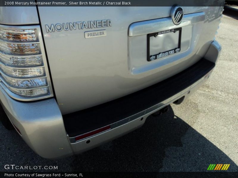 Silver Birch Metallic / Charcoal Black 2008 Mercury Mountaineer Premier